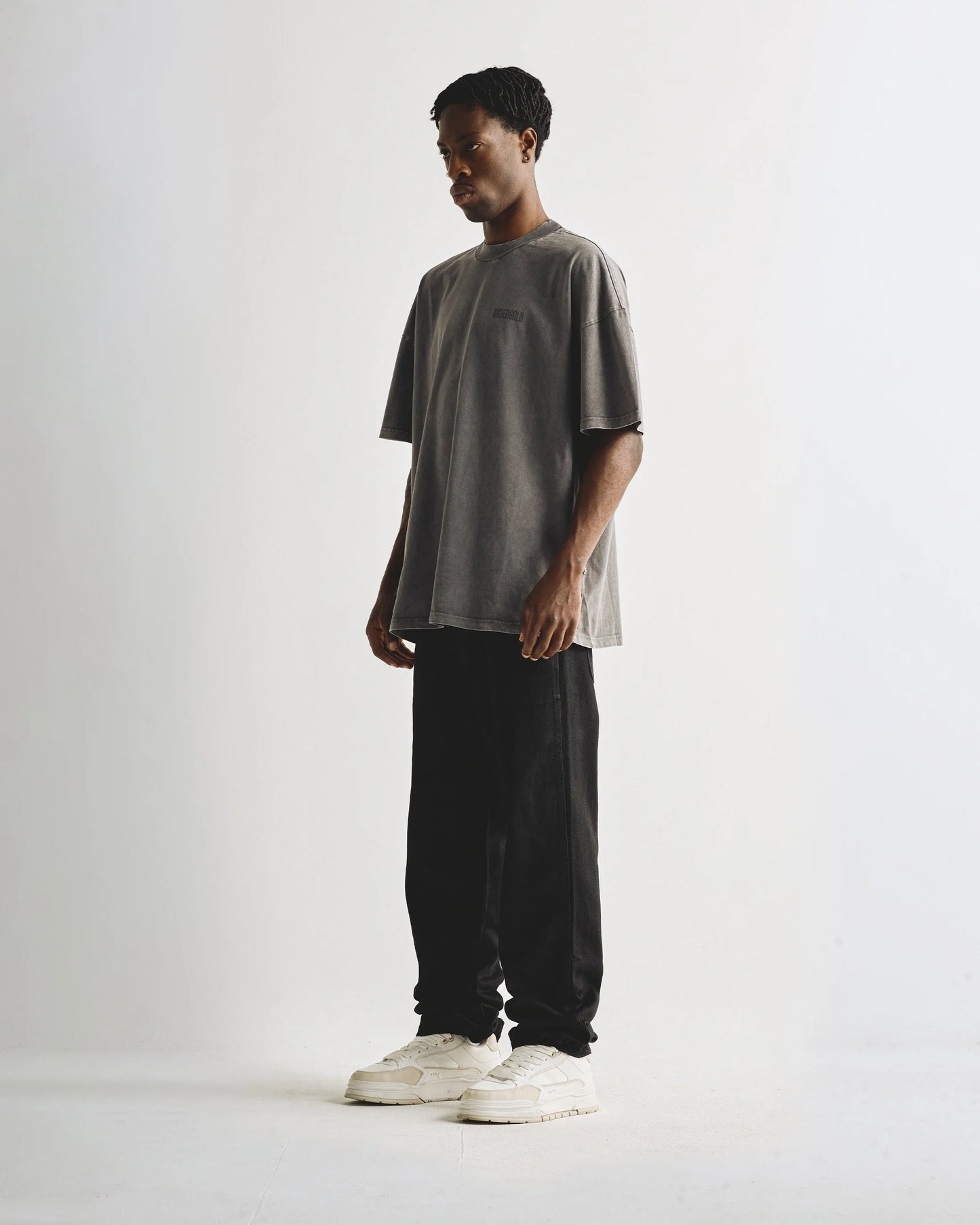 Basics Undergold T-shirt Vintage Gray