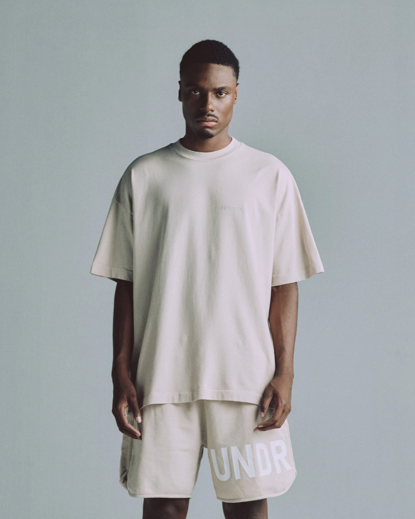 Line logo tshirt Cream