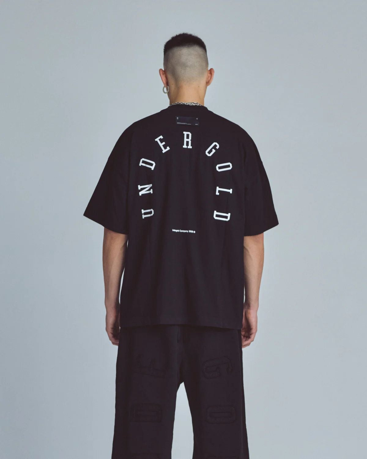 Undergold T-shirt oversized black
