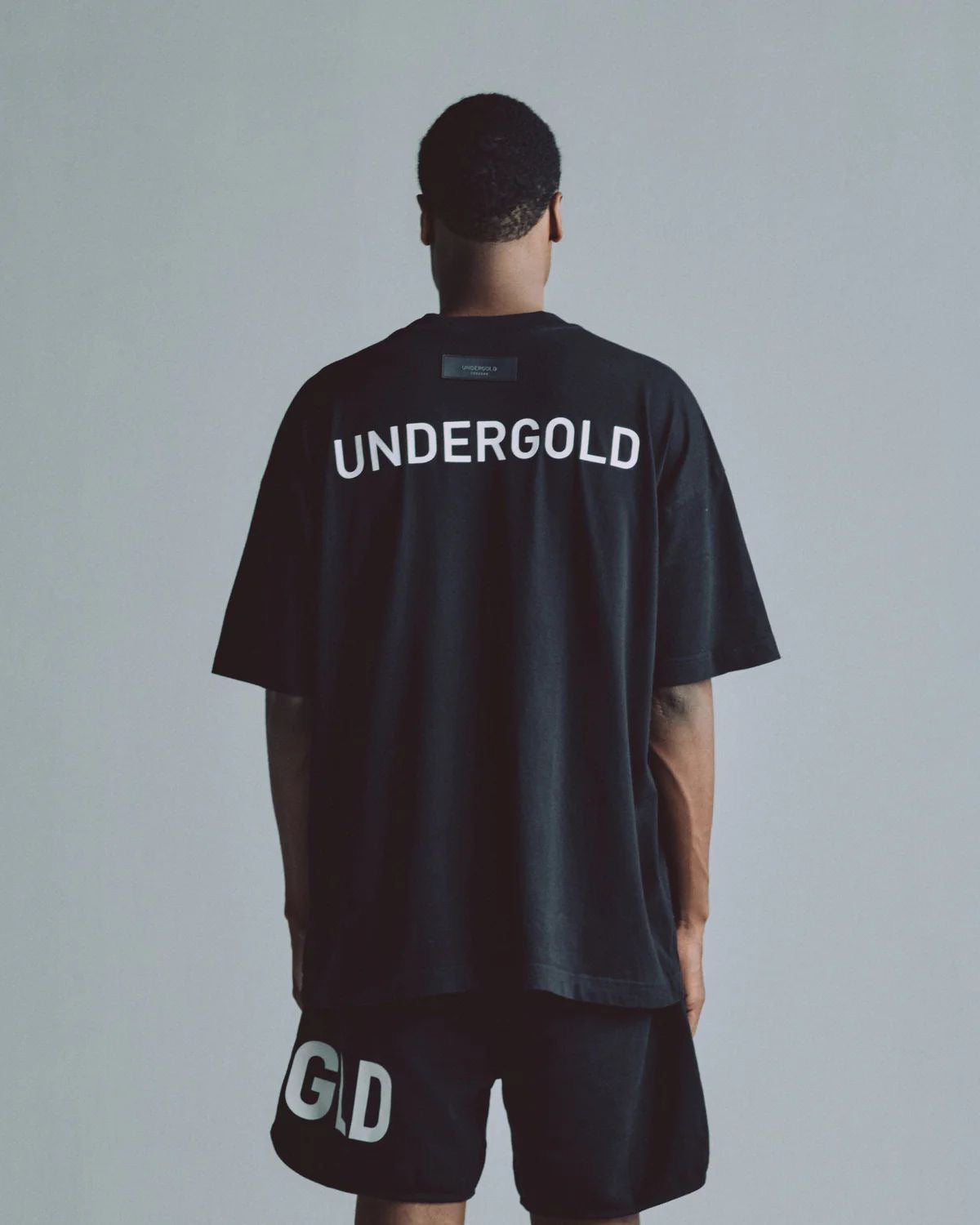 Undergold T-shirt oversized black