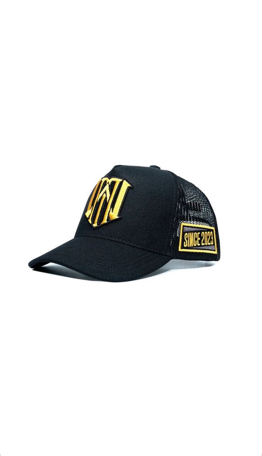 W cap